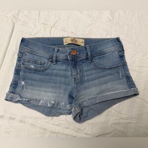 Hollister Low Rise Short-Short